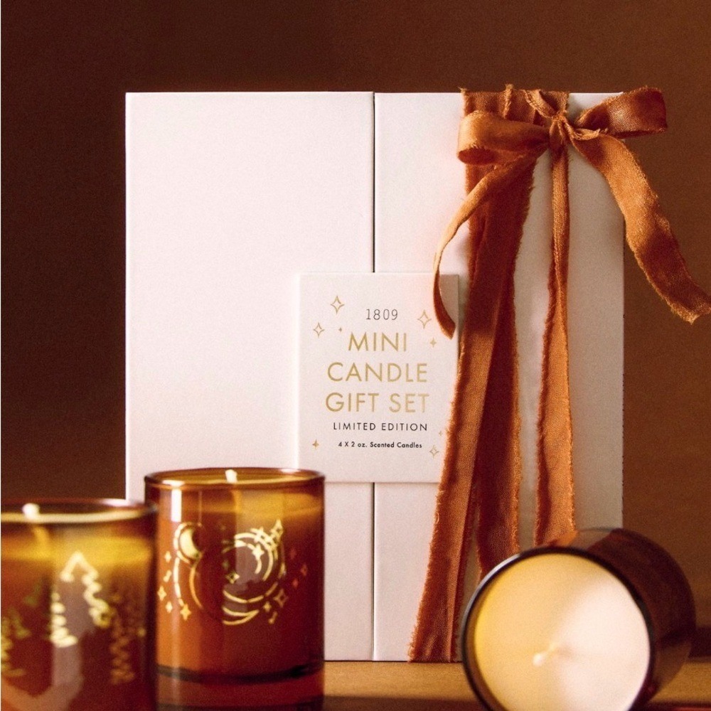Free People 1809 Collection Mini Candle Gift Set 4 Scents Amber‎ Glass NWT
